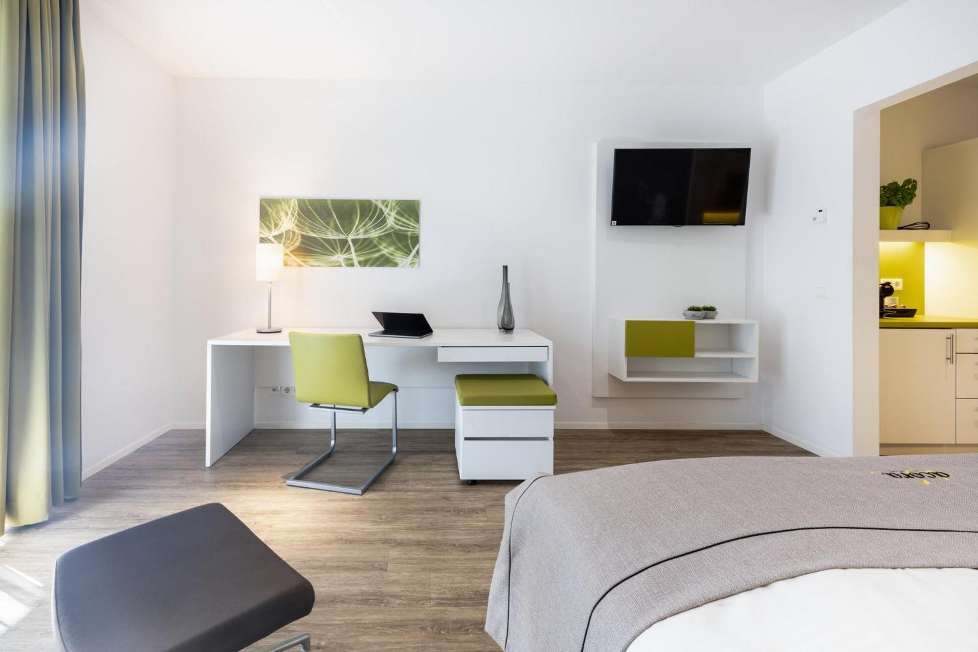Acora Fuerth Living The City Exterior photo