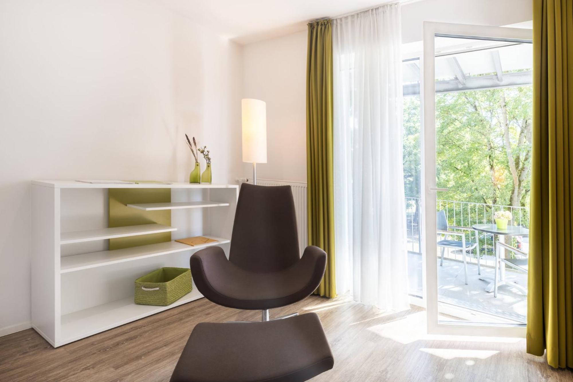 Acora Fuerth Living The City Exterior photo